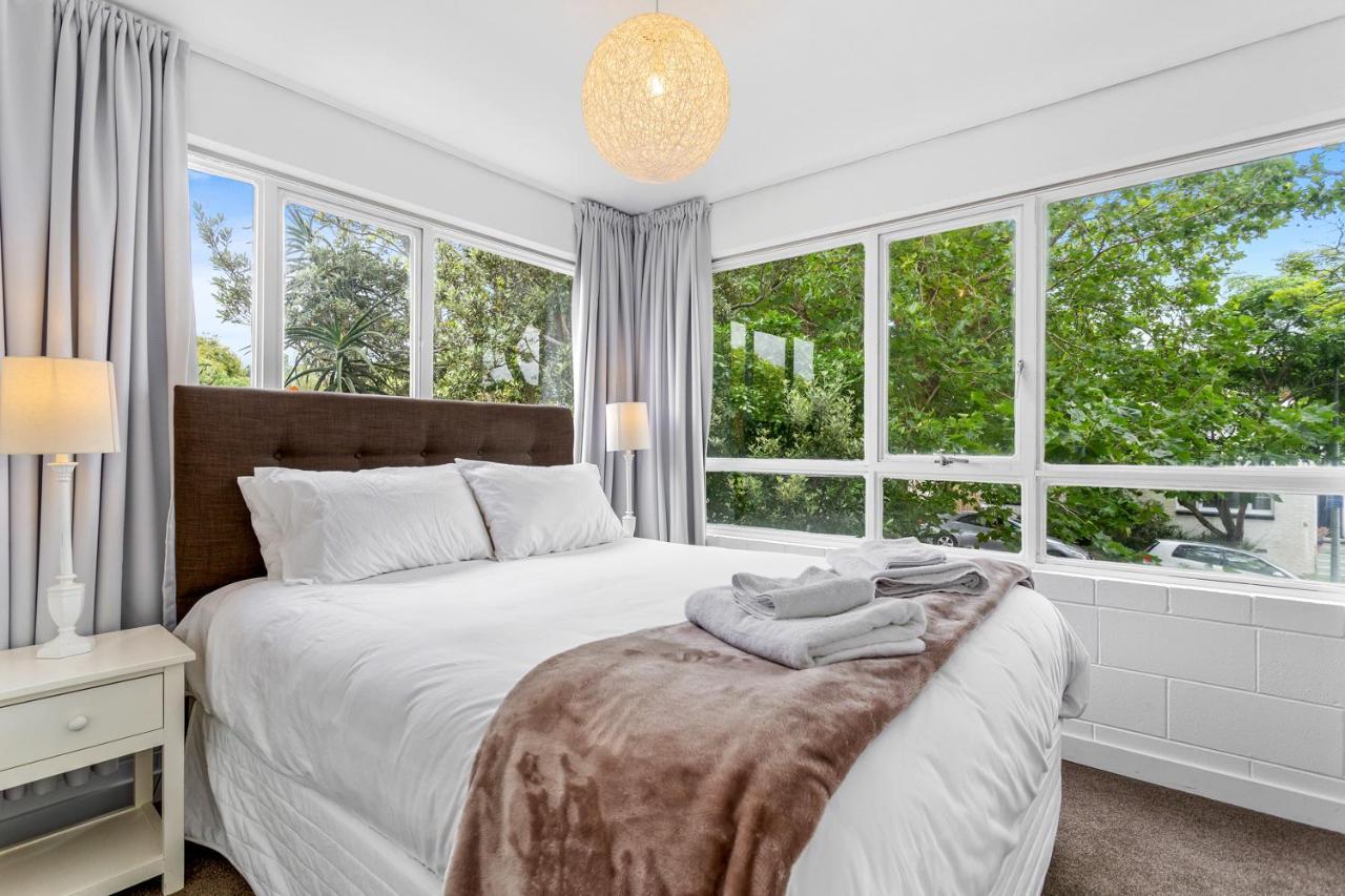 One Bedroom Apartment, Heart Of Newmarket Auckland Dış mekan fotoğraf